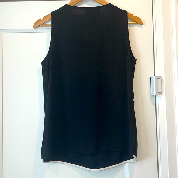 Frank Lyman sleeveless black and white trim layered blouse - Picture 2 of 4